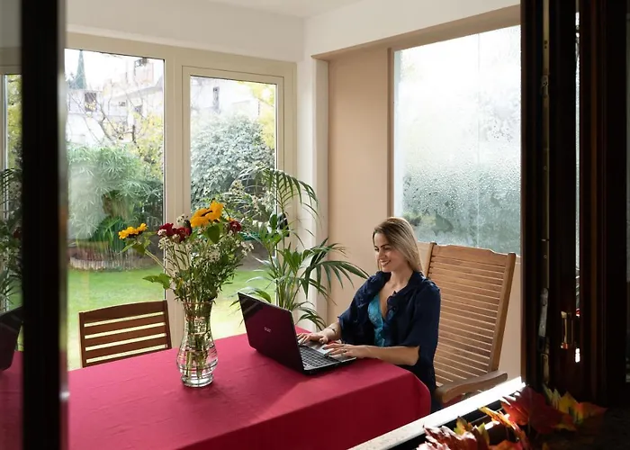 Bed and Breakfast La Bouganville Di Sante E Rosa