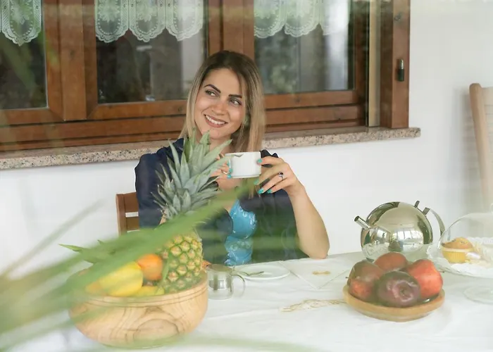 La Bouganville Di Sante E Rosa Bed and Breakfast 3*