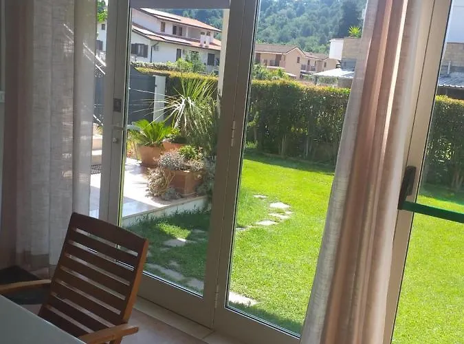 La Bouganville Di Sante E Rosa Bed and Breakfast